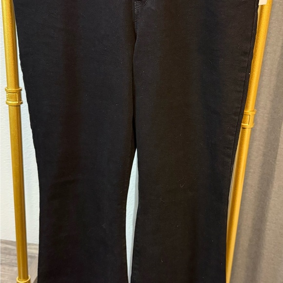 Jessica Simpson Size 14 High-Rise Flare Jeans – Retro Chic with a Flattering Fit - Picture 4 of 7